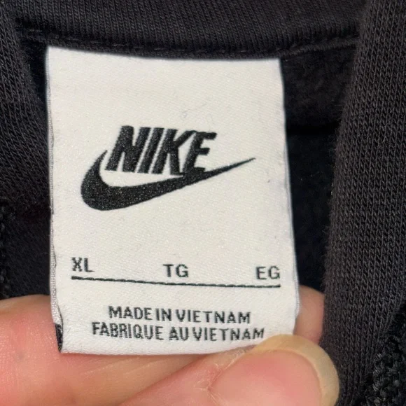 Nike Just Do It Hoodie - Picture 3 of 4